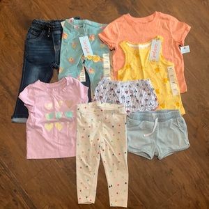 Bundle of 18M clothes for girl.